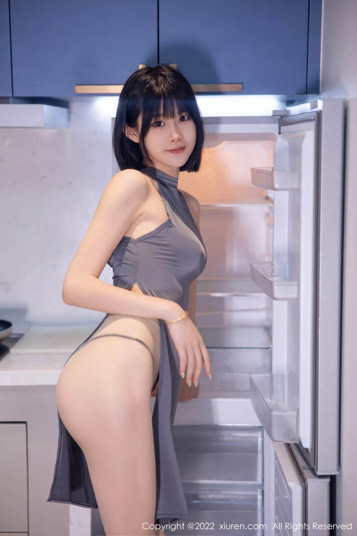 77qiqi写真