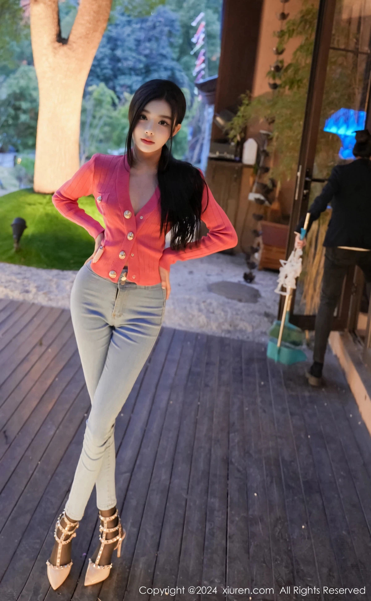 龙雪儿写真