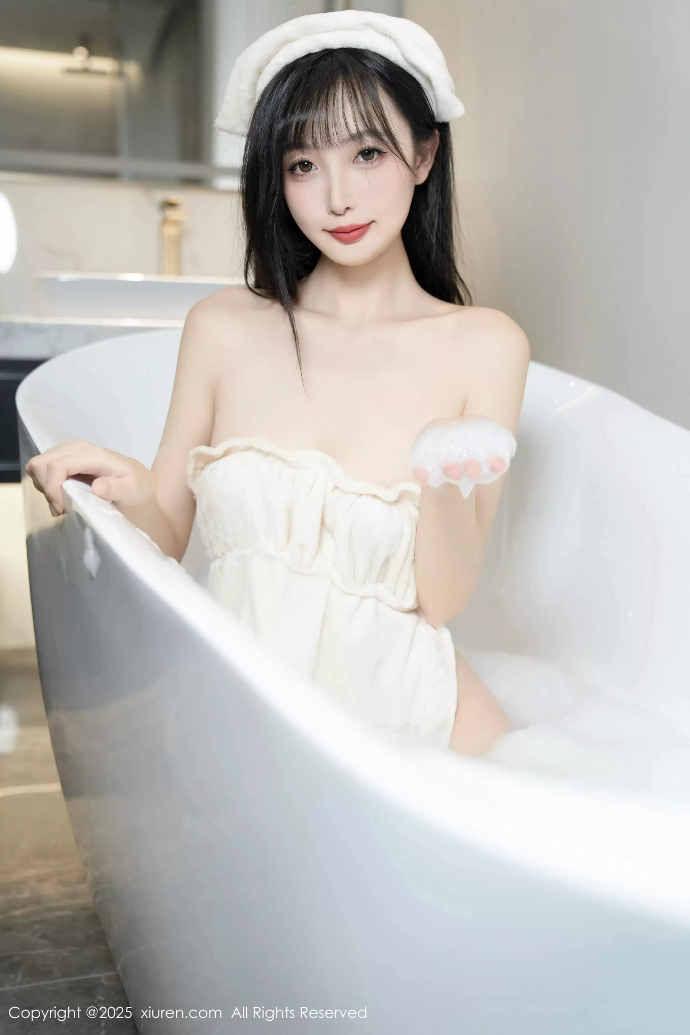 樱桃小阑子写真