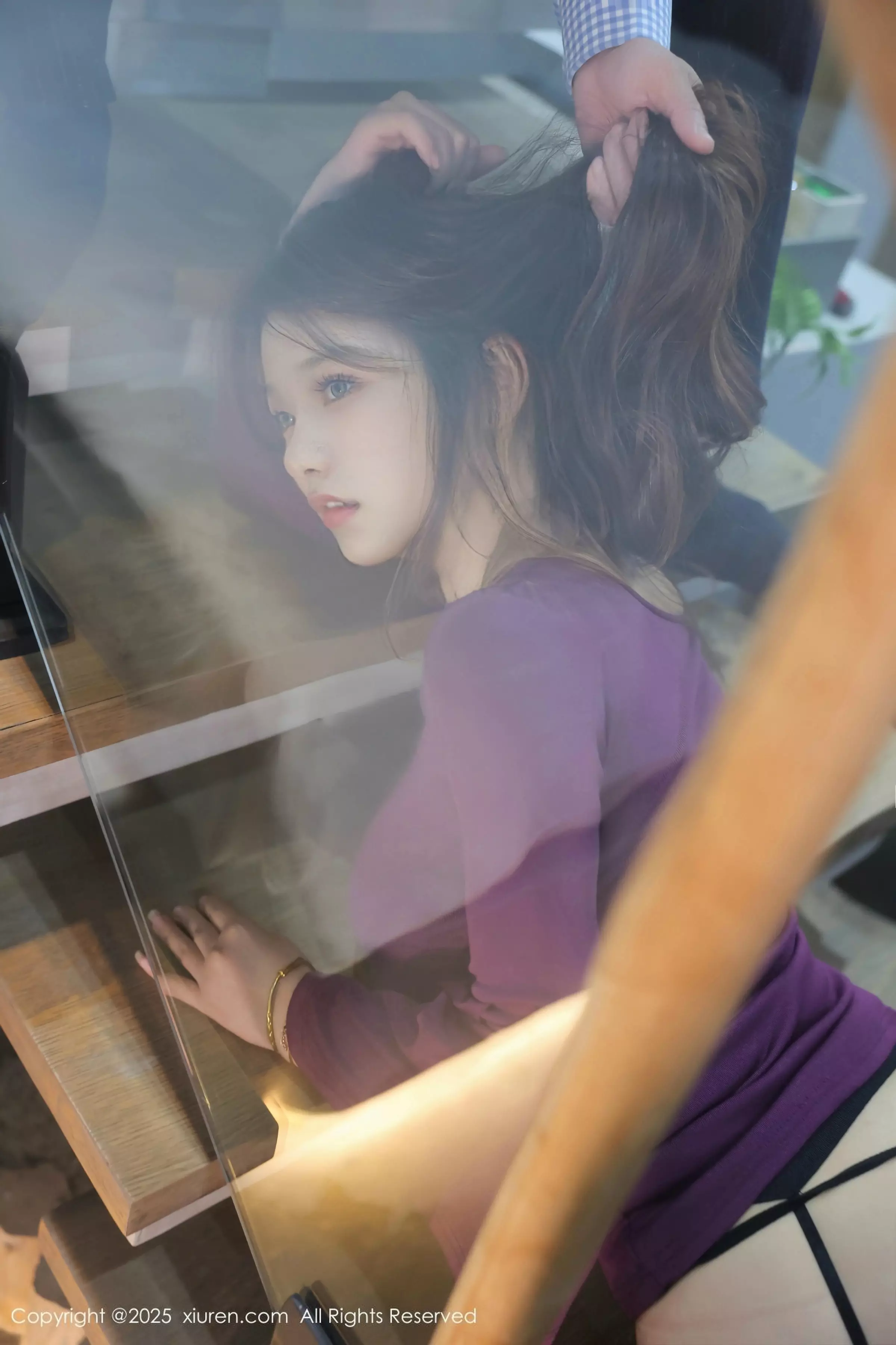 张庭蓉写真